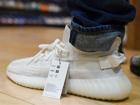 adidas yeezy online shop usa.